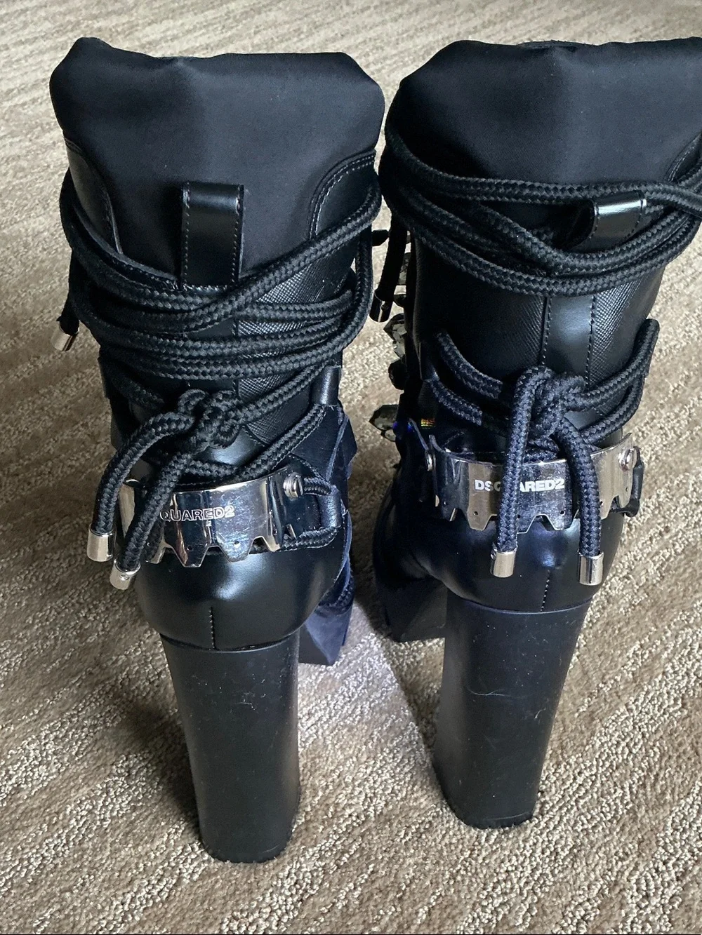 DSQUARED2 bold black